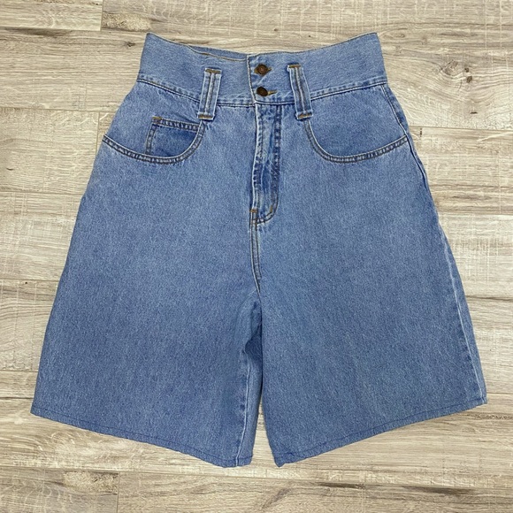 Eunina USA High Waisted Loose Jean Shorts 9 27 - Picture 3 of 8